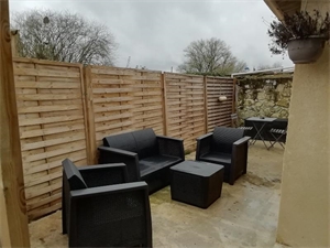 studio à la location -   33880  SAINT CAPRAIS DE BORDEAUX, surface 15 m2 location studio - UBI444444263